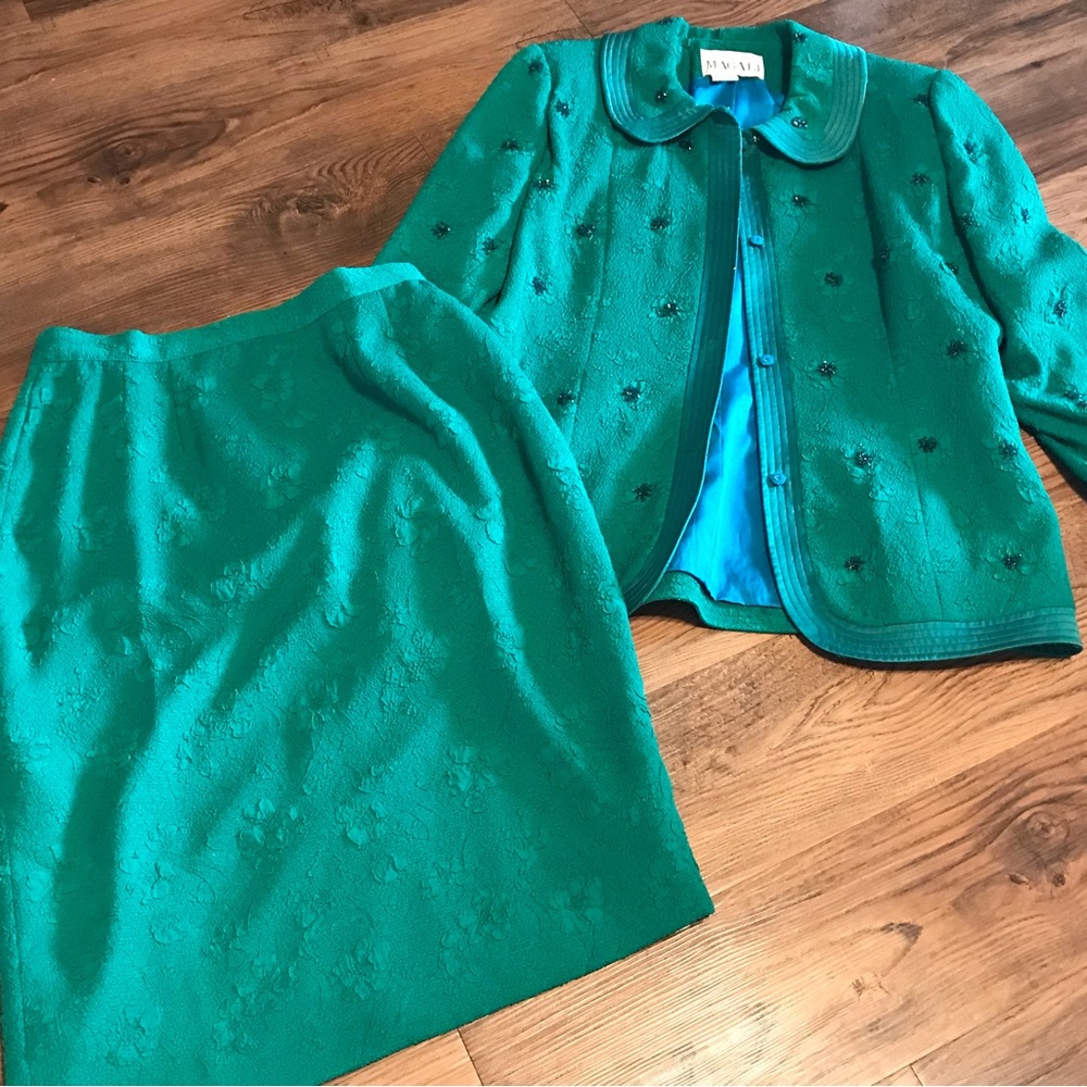 Beautiful Light Emerald Green Floral Skirt